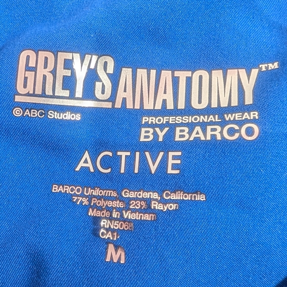 Greys Anatomy Active Scrub Top Sz. M - Picture 4 of 5